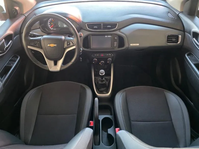 GM - Chevrolet - ONIX HATCH ACTIV 1.4 8V Flex 5p Mec.  Gasolina