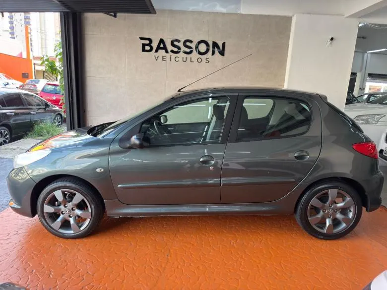 Peugeot - 207 1.4 XR