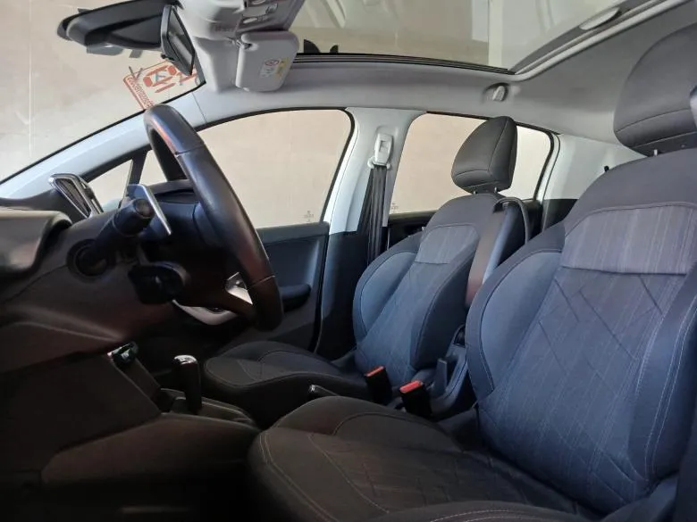 Peugeot - 208 GRIFFE 1.6 AUT