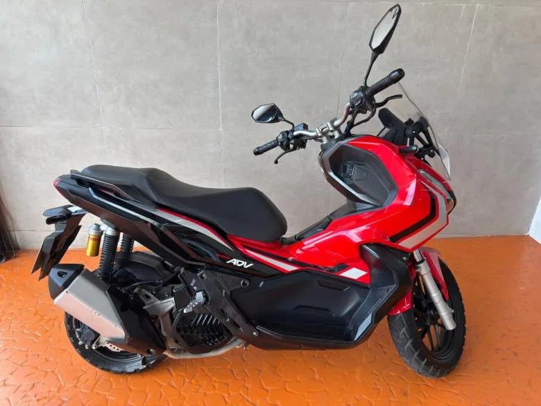 HONDA - ADV 150