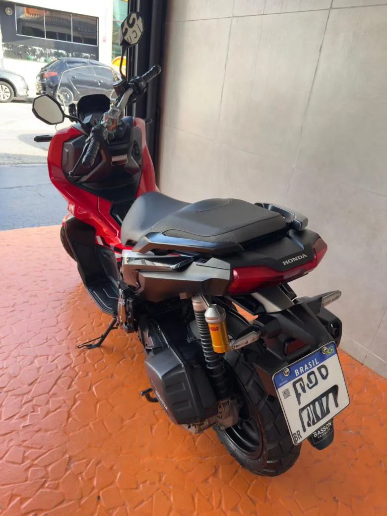 HONDA - ADV 150