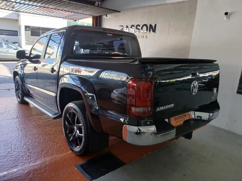 VW - VolksWagen - AMAROK CD 4X4 HIGH