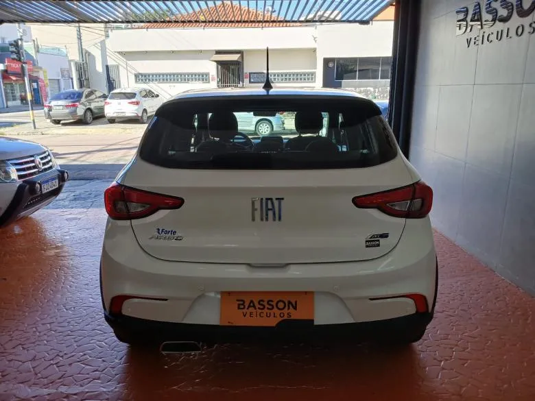 Fiat - ARGO HGT 1.8 AT6