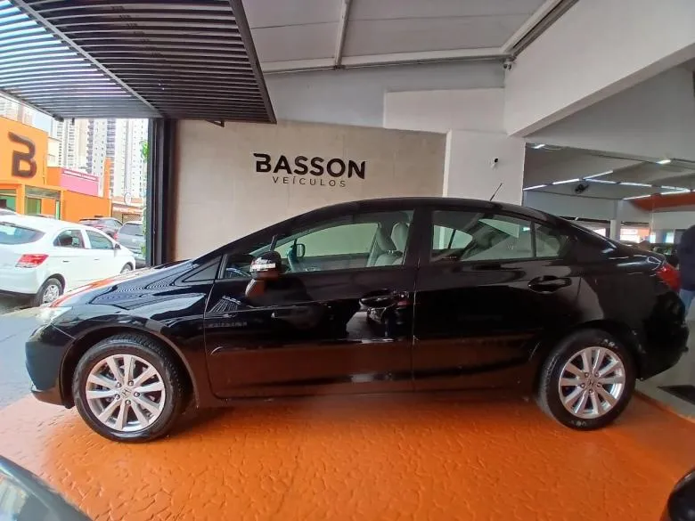 Honda - CIVIC LXR