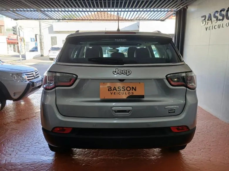 Jeep - COMPASS LONGITUDE F