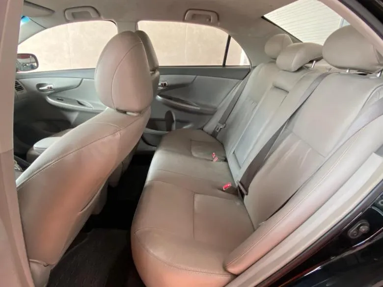 TOYOTA - COROLLA XEI 1.8 AUT. - IPVA 26 GRATIS