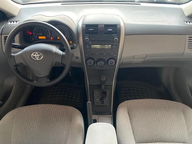 Toyota - COROLLA XLI 1.8 FLEX AUT.