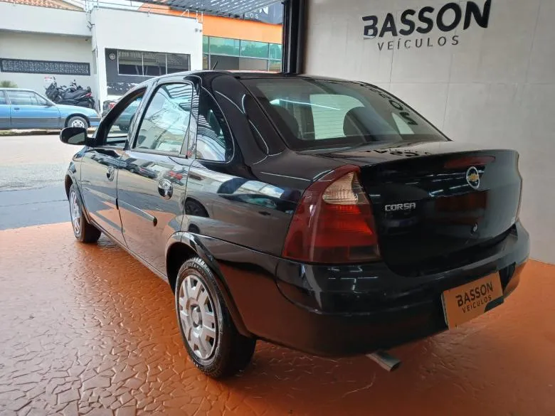 GM - Chevrolet - CORSA SEDAN PREMIUM