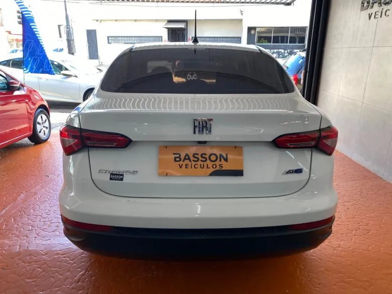 Fiat - CRONOS DRIVE AT 1.8 - IPVA 26 GRATIS