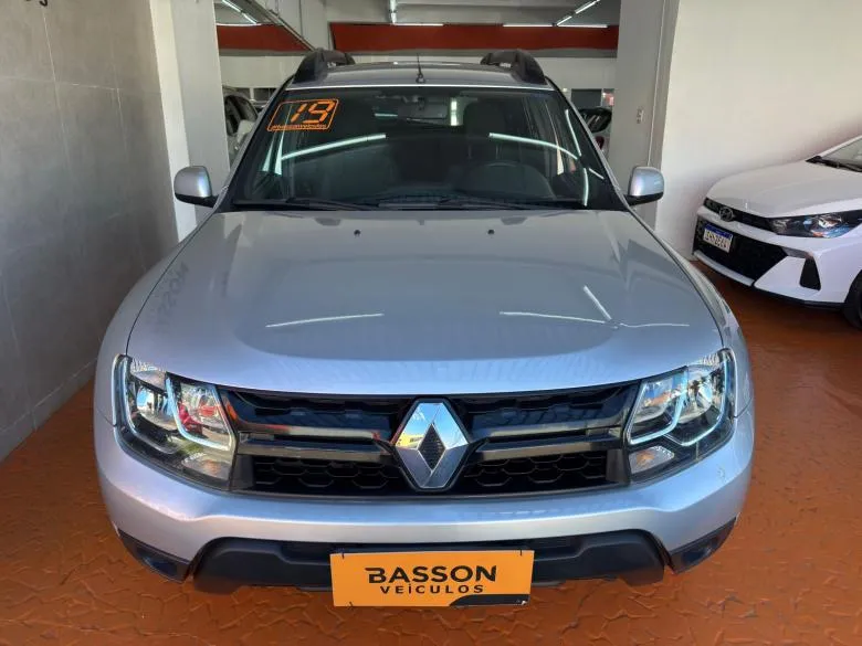 Renault - DUSTER 1.6 E (CVT)