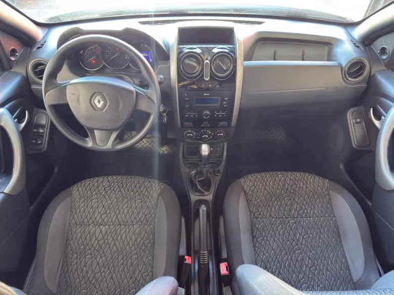 Renault - DUSTER 1.6 E (CVT)
