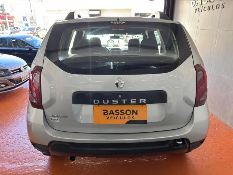 Renault - DUSTER 1.6 E (CVT)