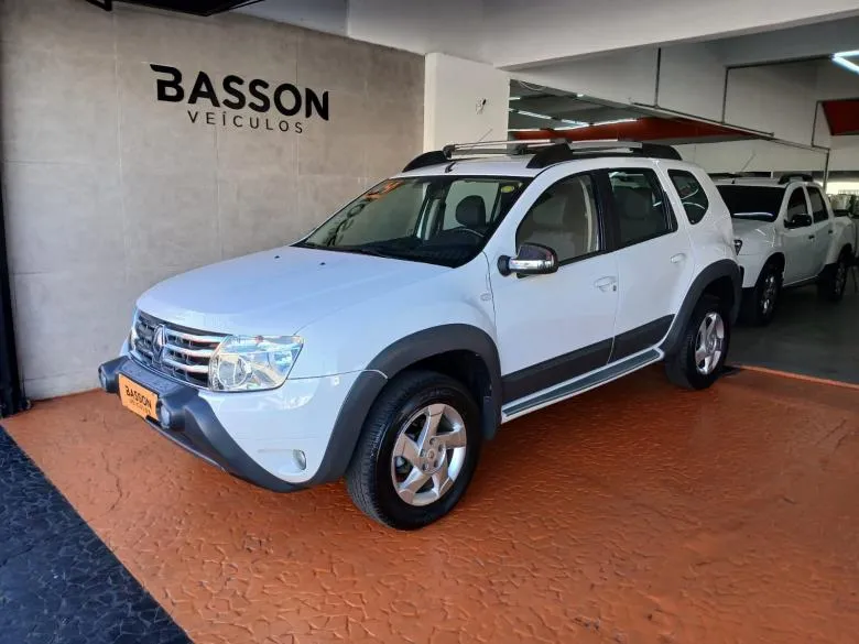 Renault - DUSTER 16 D 4X2