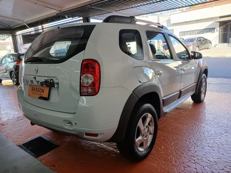 Renault - DUSTER 16 D 4X2