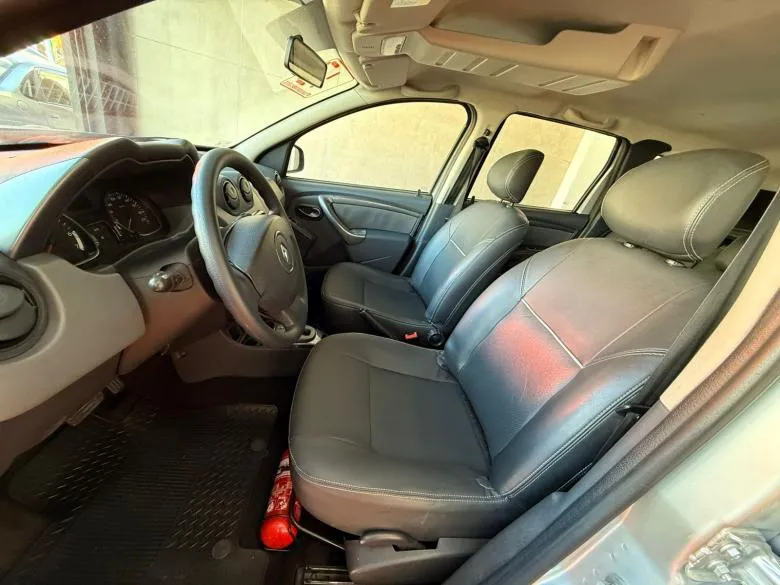 Renault - DUSTER 2.0 AUTO