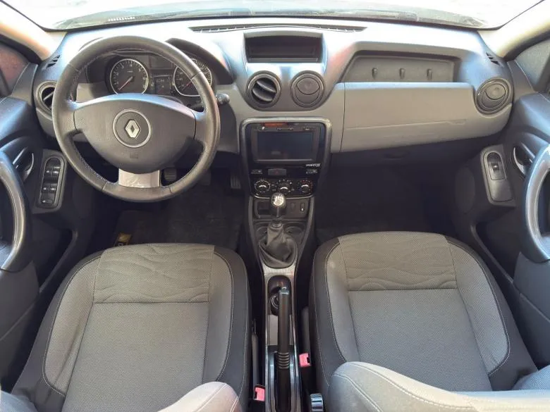 Renault - DUSTER DYN 2.0 