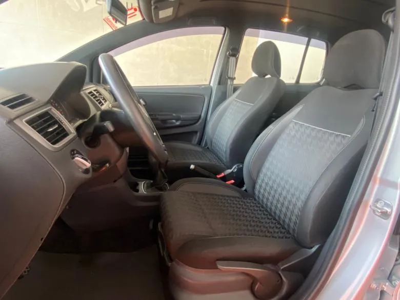 VW - VolksWagen - FOX TRACK MCV