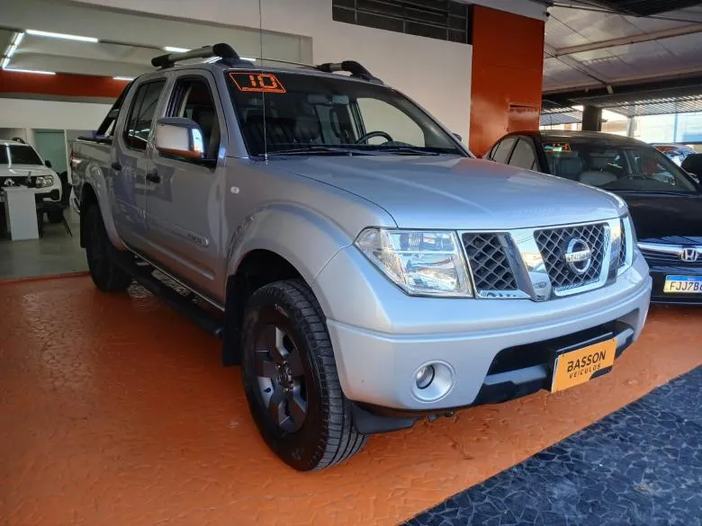 Nissan - FRONTIER LE 2.5 4X4
