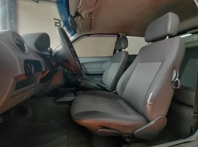 VW - VolksWagen - GOL 1.0