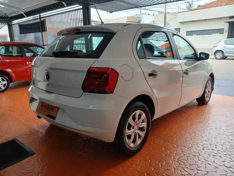 VW - VolksWagen - GOL 1.0 L MC4