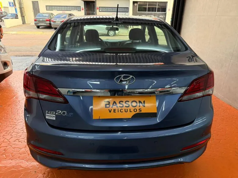 Hyundai - HB20S 1.0 COMF