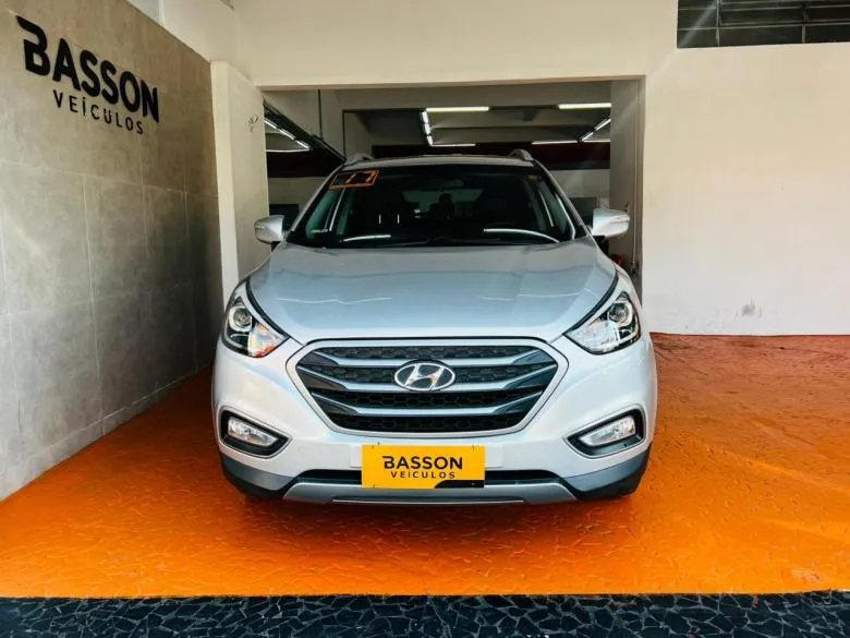 Hyundai - IX35 B AUT 2.0 GLS