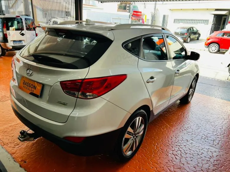 Hyundai - IX35 B AUT 2.0 GLS