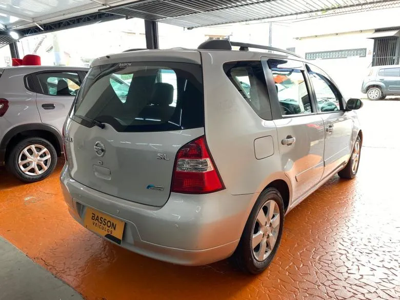 Nissan - LIVINA 1.8 SL - IPVA 26 GRATIS