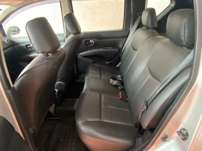 Nissan - LIVINA 1.8 SL - IPVA 26 GRATIS