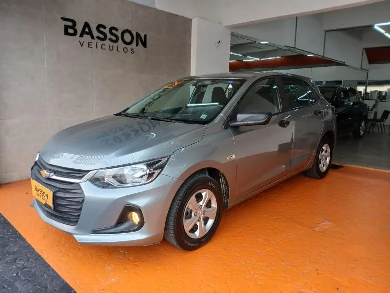 GM - Chevrolet - ONIX 1.0 MT HB
