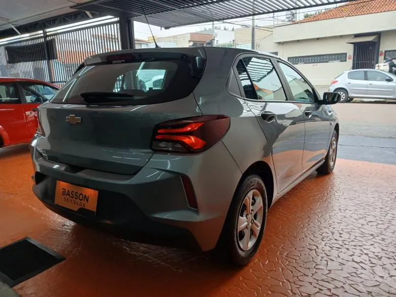 GM - Chevrolet - ONIX 1.0 MT HB
