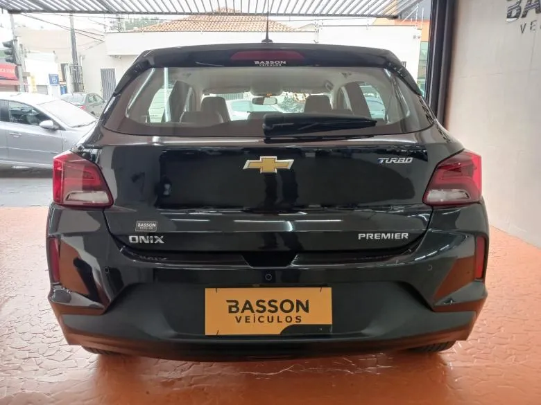 GM - Chevrolet - ONIX 1.0 T AT PR2
