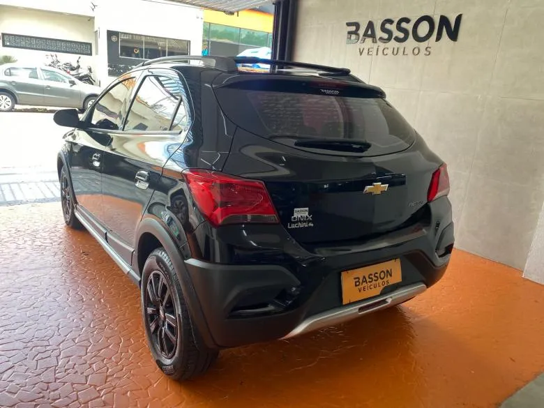 GM - Chevrolet - ONIX 1.4 AT ACT