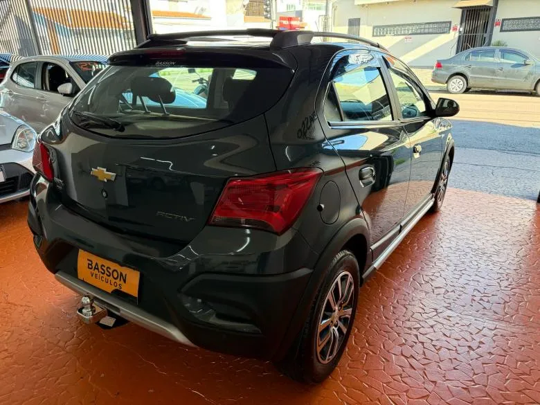 GM - Chevrolet - ONIX 1.4 AUT ACTIVE
