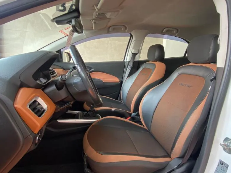 GM - Chevrolet - ONIX 1.4 MT ACT