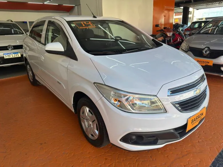 GM - Chevrolet - ONIX LT 1.0