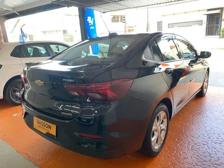 GM - Chevrolet - ONIX PLUS 1.0 AT PR2 TB