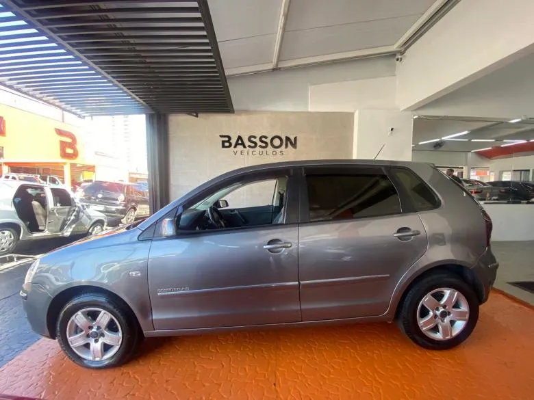 VW - VolksWagen - POLO 1.6