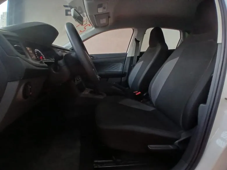 VW - VolksWagen - POLO TRACK MA