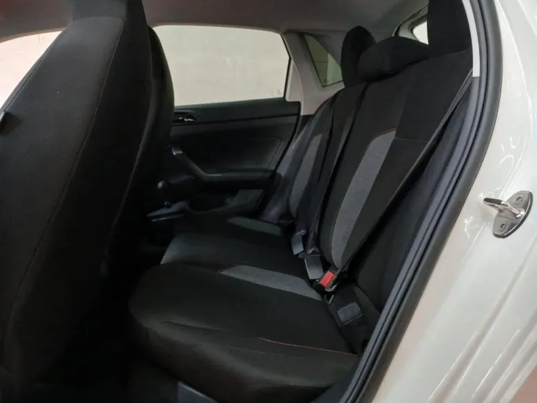 VW - VolksWagen - POLO TRACK MA