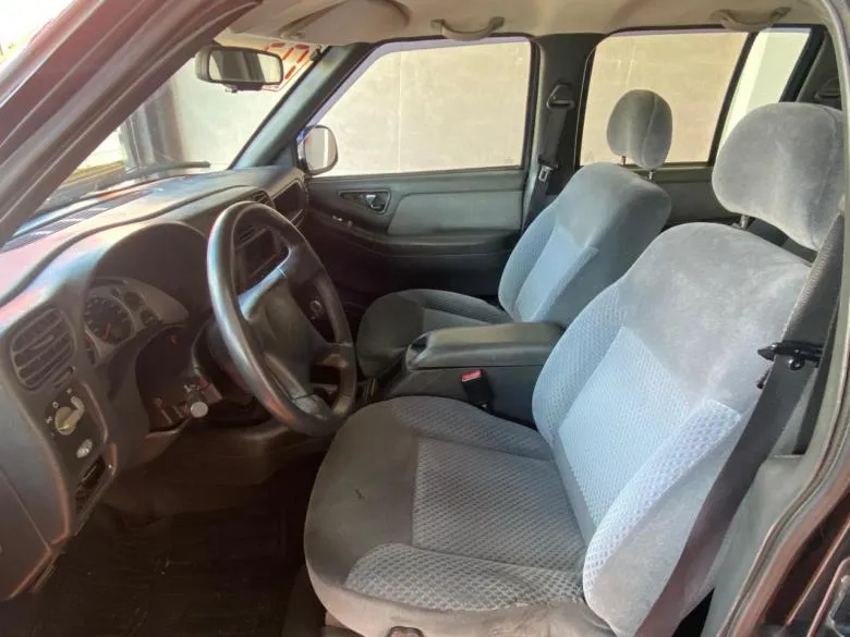 GM - CHEVROLET - S10 ADVANTAGE D 2.4