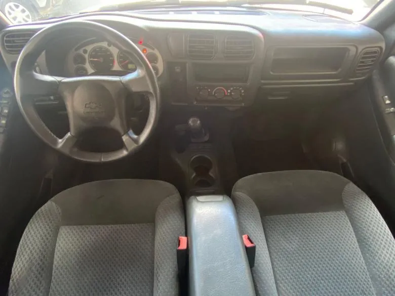 GM - CHEVROLET - S10 ADVANTAGE D 2.4