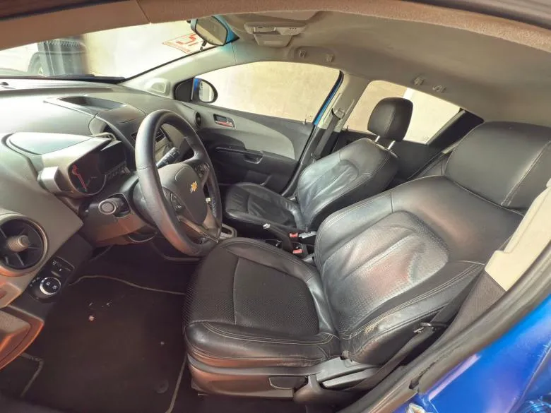 GM - Chevrolet - SONIC HB 1.6 AT