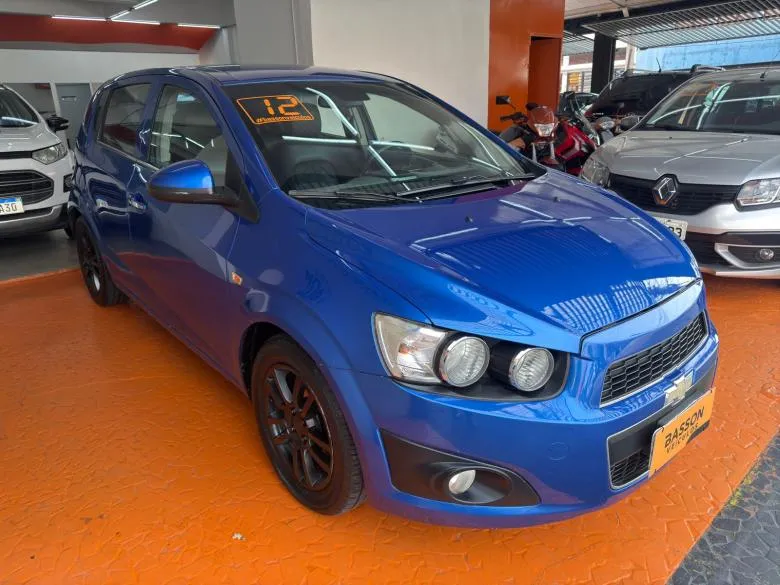 GM - Chevrolet - SONIC HB 1.6 AT