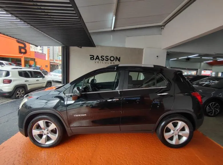 GM - Chevrolet - TRACKER LTZ AT. 1.8