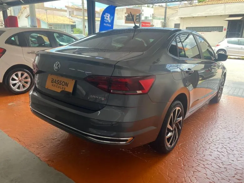 VW - VolksWagen - VIRTUS HIGHLINE AD - IPVA 26 GRATIS