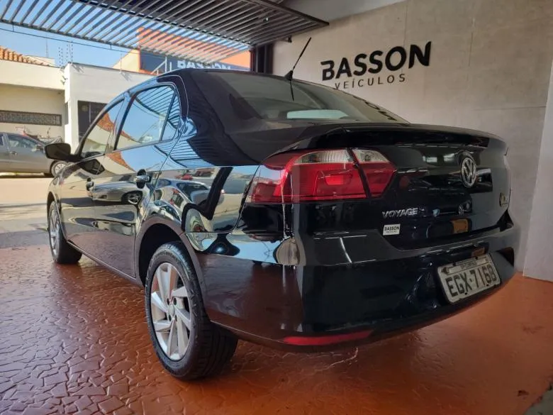VW - VolksWagen - VOYAGE 1.6 L AF5 AUT