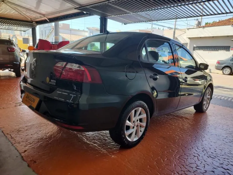 VW - VolksWagen - VOYAGE 1.6 L AF5 AUT