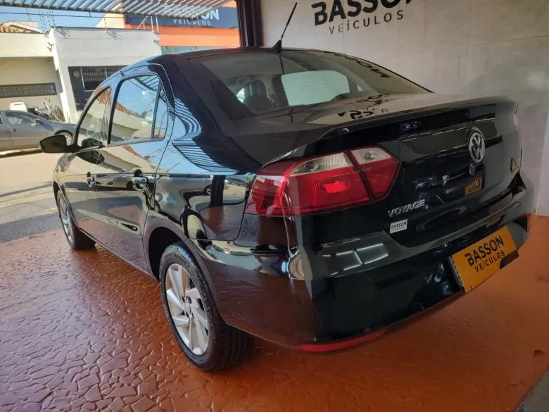 VW - VolksWagen - VOYAGE 1.6 L AF5 AUT